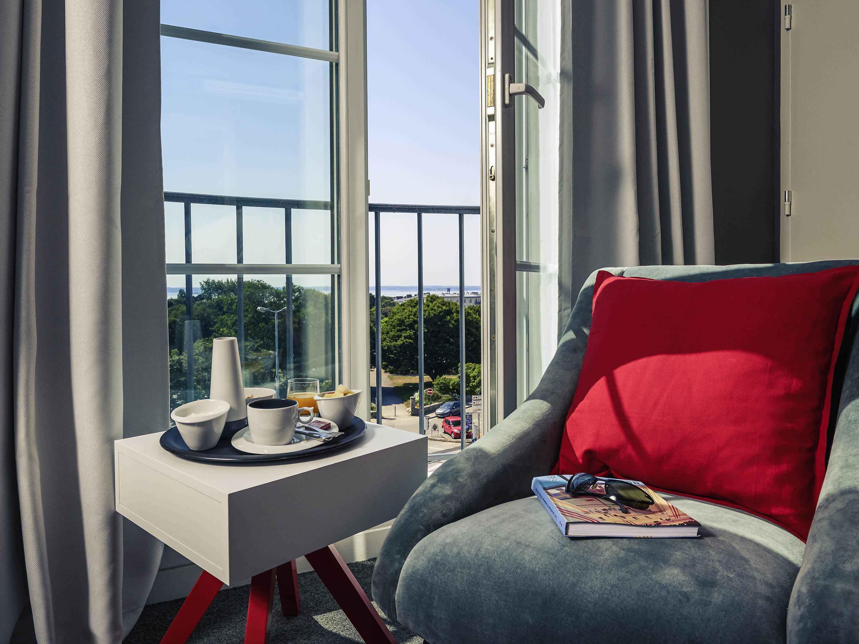 Mercure Centre Les Voyageurs Hotel Brest
